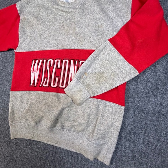 Vintage Soffe Sweats Wisconsin Crewneck Sweatshirt Grey Red Colorblock Large - Picture 4 of 6